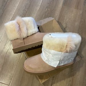 UGG CLASSIC MINI WISP BOOT Pink size 10 NWT